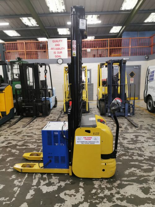 Hyster H2.50FT Gas Fork Lift - SLT Handling Services